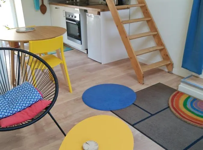 Studio Calme Et Lumineux Avec Terrasse